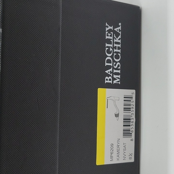 1019- Badgley Mischka Heels Women’s Sandals Size 8.5 NWT - Picture 9 of 14